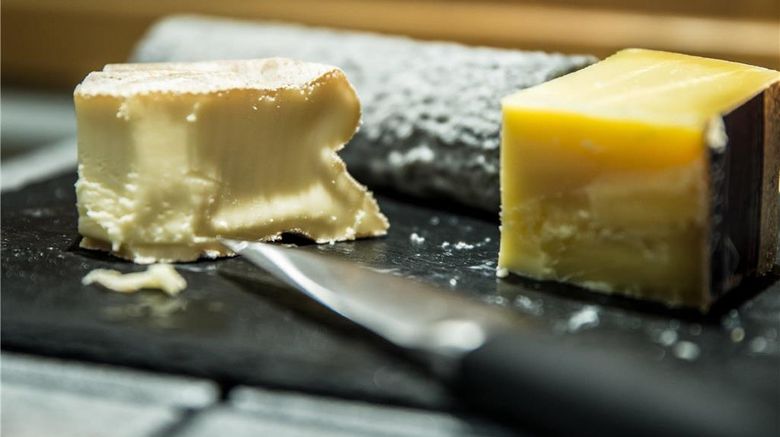 <b>Mercure Dinan Poret Le Jerzual Restaurant</b>. Images powered by <a href="https://iceportal.shijigroup.com/" title="IcePortal" target="_blank">IcePortal</a>.