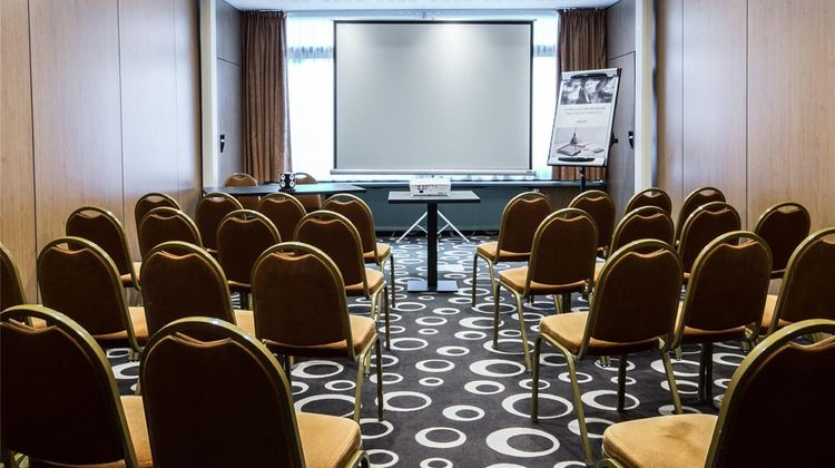 Mercure Dinan Poret Le Jerzual Meeting