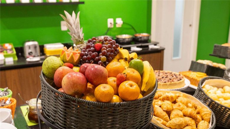 <b>Ibis Styles Balneario Camboriu Restaurant</b>. Images powered by <a href="https://iceportal.shijigroup.com/" title="IcePortal" target="_blank">IcePortal</a>.