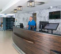 Hotel Ibis Styles Crewe Exterior