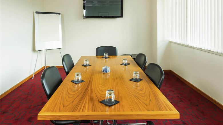 <b>Ibis Styles Birmingham Airport NEC Meeting</b>. Images powered by <a href="https://iceportal.shijigroup.com/" title="IcePortal" target="_blank">IcePortal</a>.