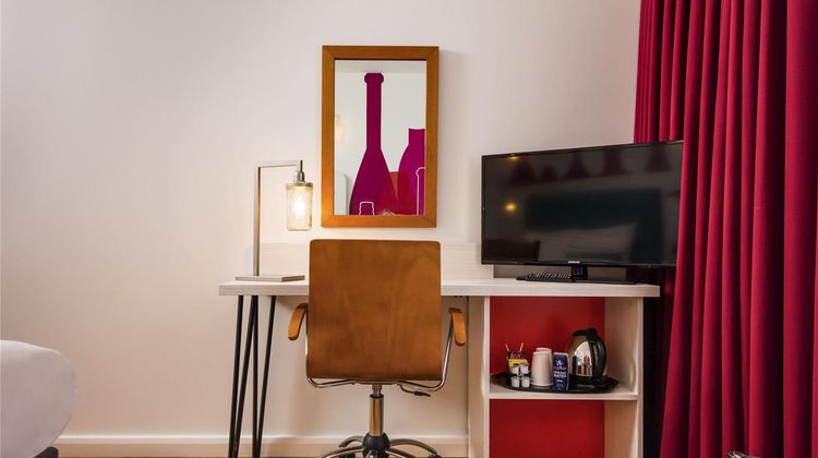 Ibis Styles Barnsley hotel Room