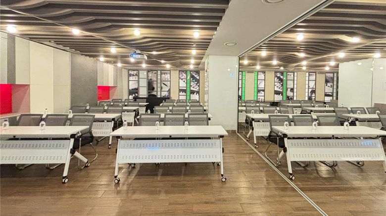 <b>Ibis Styles Ambassador Seoul Myeongdong Meeting</b>. Images powered by <a href="https://iceportal.shijigroup.com/" title="IcePortal" target="_blank">IcePortal</a>.