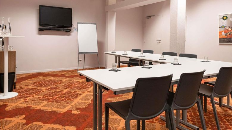 <b>Ibis Styles Albi Centre Meeting</b>. Images powered by <a href="https://iceportal.shijigroup.com/" title="IcePortal" target="_blank">IcePortal</a>.