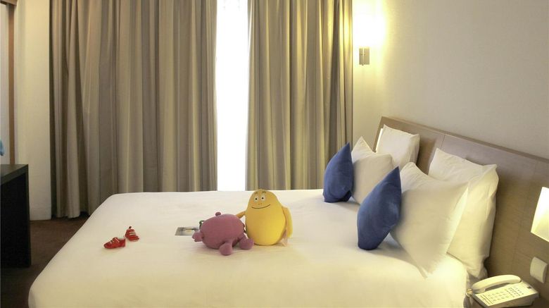 <b>Novotel Constantine Room</b>. Images powered by <a href="https://iceportal.shijigroup.com/" title="IcePortal" target="_blank">IcePortal</a>.
