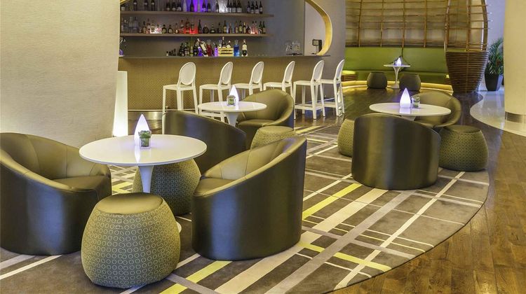 Novotel Manila Araneta Center Restaurant