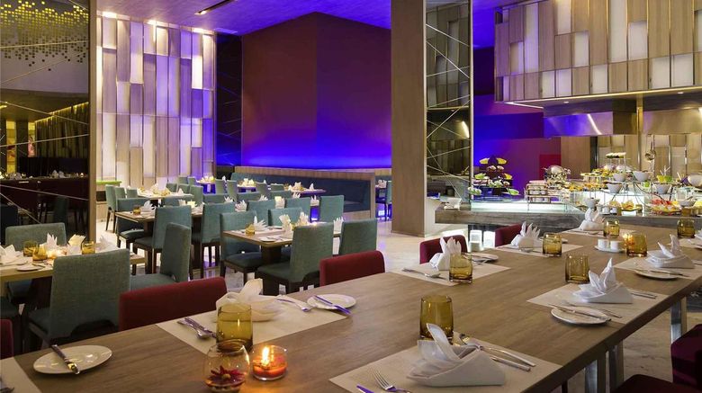 <b>Novotel Makassar Grand Shayla Restaurant</b>. Images powered by <a href="https://iceportal.shijigroup.com/" title="IcePortal" target="_blank">IcePortal</a>.