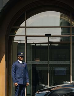 Pullman Jumeirah Lakes Towers Hotel