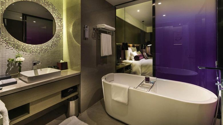 <b>Pullman Nanjing Lukou Airport Room</b>. Images powered by <a href="https://iceportal.shijigroup.com/" title="IcePortal" target="_blank">IcePortal</a>.