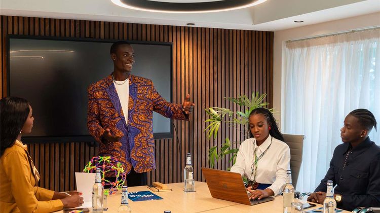 Pullman Grand Hotel Kinshasa Meeting