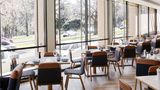 Pullman Melbourne on the Park Restaurant