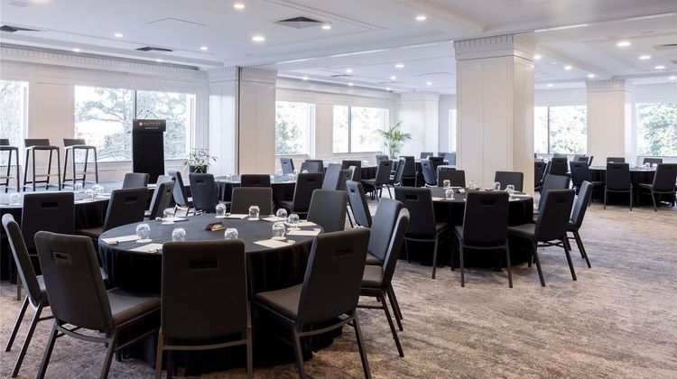 Pullman East Melbourne Meeting