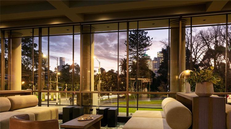 Pullman East Melbourne Exterior