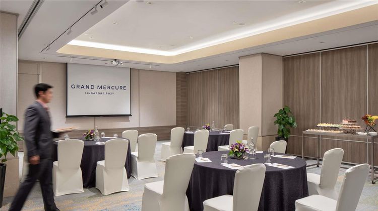 Grand Mercure Roxy Hotel Meeting