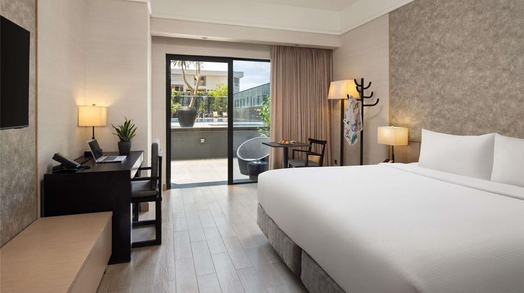 Grand Mercure Roxy Hotel Room