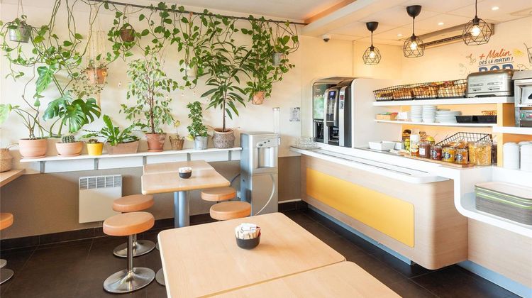 Ibis Budget Macon Nord Exterior