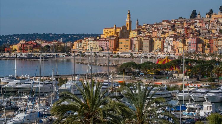 Ibis Budget Menton Exterior