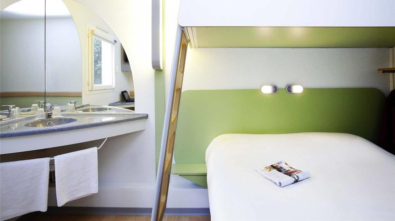 <b>Ibis Budget Sisteron Room</b>. Images powered by <a href="https://iceportal.shijigroup.com/" title="IcePortal" target="_blank">IcePortal</a>.