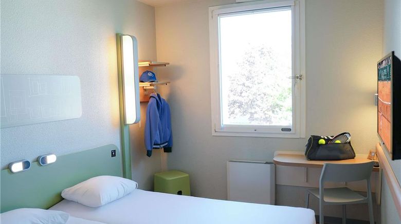<b>Ibis Budget Caen Porte de Bretagne Room</b>. Images powered by <a href="https://iceportal.shijigroup.com/" title="IcePortal" target="_blank">IcePortal</a>.