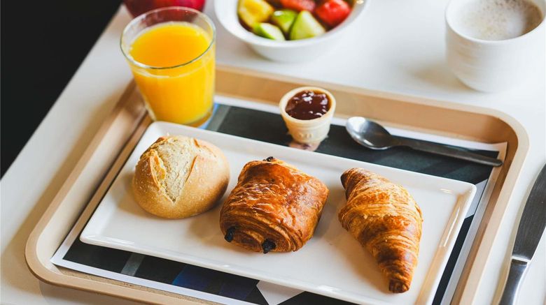 <b>Ibis Budget Caen Porte de Bretagne Restaurant</b>. Images powered by <a href="https://iceportal.shijigroup.com/" title="IcePortal" target="_blank">IcePortal</a>.
