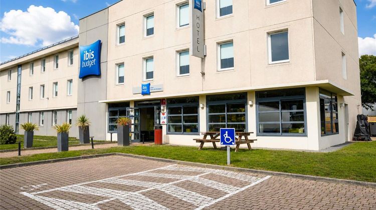 Ibis Budget Caen Porte de Bretagne Exterior