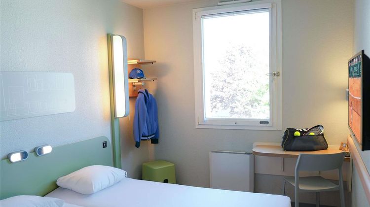 Ibis Budget Caen Porte de Bretagne Room