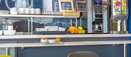 Ibis Budget Aubagne Paluds Agora Exterior