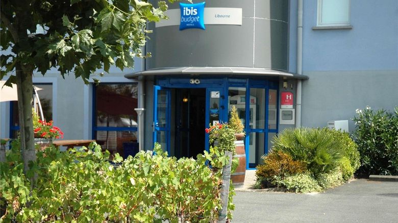 Ibis Budget Libourne Exterior. Images powered by <a href="https://iceportal.shijigroup.com" target="_blank" rel="noopener">Ice Portal</a>.