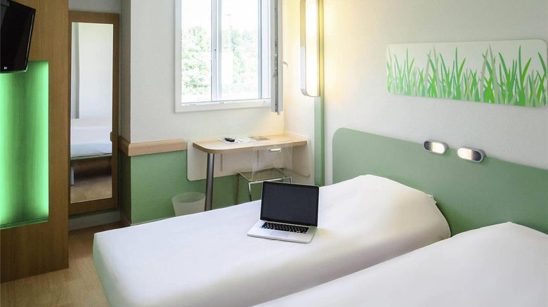 <b>Ibis Budget Aeroport Le Bourget Room</b>. Images powered by <a href="https://iceportal.shijigroup.com/" title="IcePortal" target="_blank">IcePortal</a>.