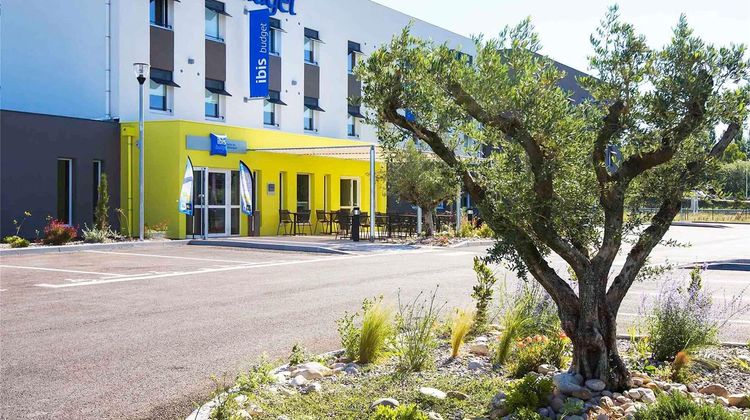 Ibis Budget Saint-Martin-de-Crau Exterior