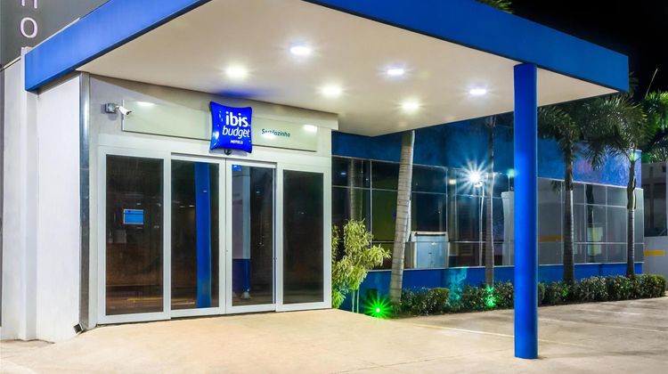 Ibis Budget Sertaozinho Exterior
