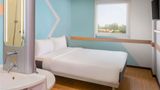 Ibis Budget Jakarta Airport Room