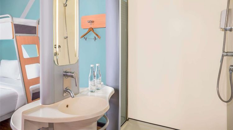Ibis Budget Jakarta Airport Room