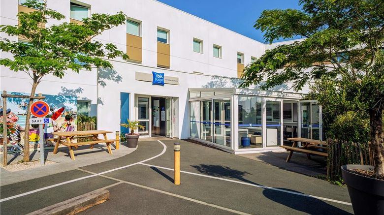 Ibis Budget Les Sables Olonne Exterior. Images powered by <a href="https://iceportal.shijigroup.com" target="_blank" rel="noopener">Ice Portal</a>.