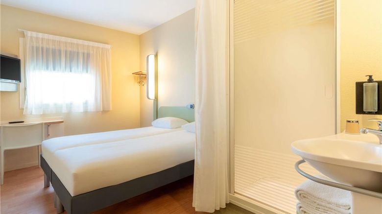 <b>Ibis Budget Les Sables Olonne Room</b>. Images powered by <a href="https://iceportal.shijigroup.com/" title="IcePortal" target="_blank">IcePortal</a>.