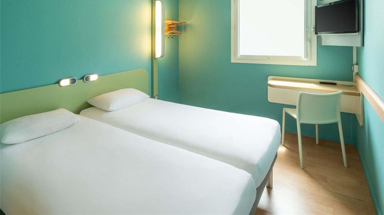Ibis Budget Les Sables Olonne Room