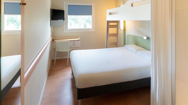Ibis Budget Les Sables Olonne Room
