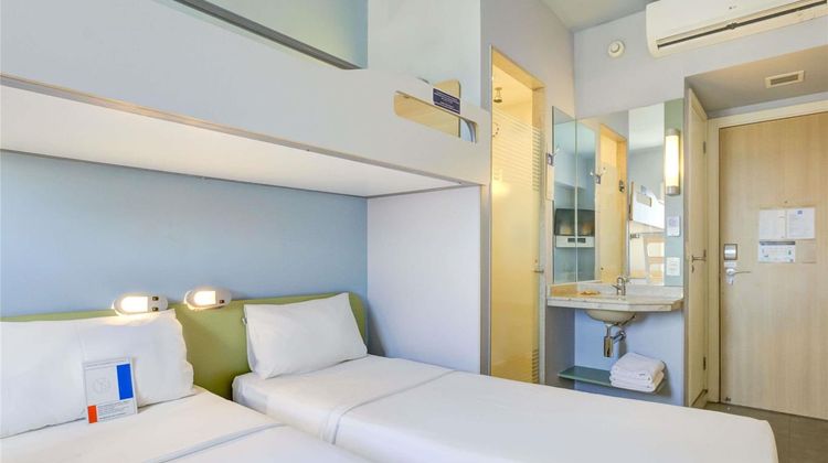 Ibis Budget Rio de Janeiro Nova America Room