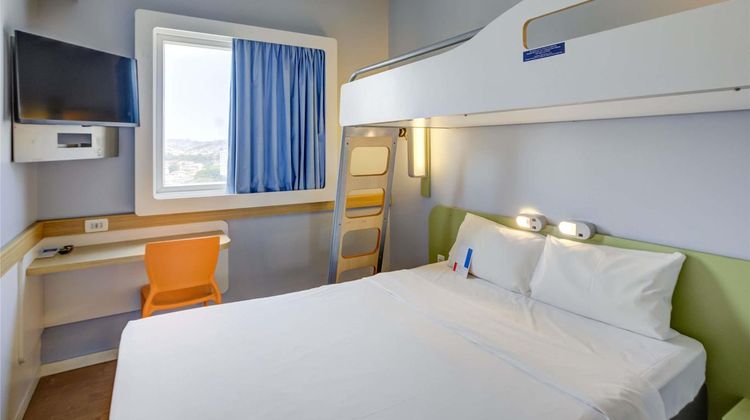 Ibis Budget Rio de Janeiro Nova America Room