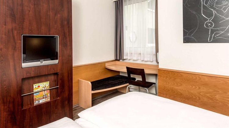 Ibis Hotel Leipzig Nord-Ost Room