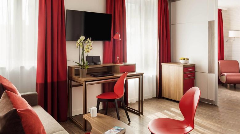 <b>Adagio la Defense Courbevoie Aparthotel Room</b>. Images powered by <a href="https://iceportal.shijigroup.com/" title="IcePortal" target="_blank">IcePortal</a>.
