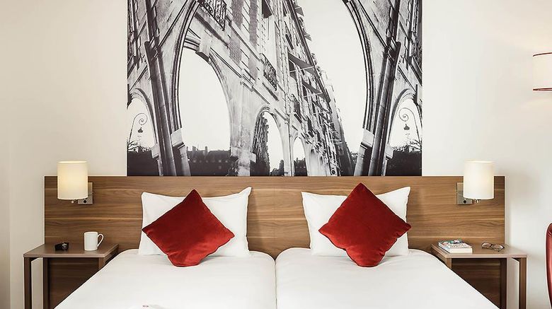 <b>Adagio la Defense Courbevoie Aparthotel Room</b>. Images powered by <a href="https://iceportal.shijigroup.com/" title="IcePortal" target="_blank">IcePortal</a>.