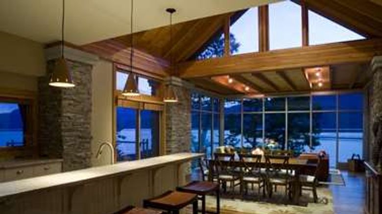 <b>The Outback Lakeside Vacation Homes Room</b>. Images powered by <a href="https://iceportal.shijigroup.com/" title="IcePortal" target="_blank">IcePortal</a>.