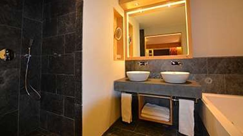 <b>Hotel Nendaz 4 Vallees Room</b>. Images powered by <a href="https://iceportal.shijigroup.com/" title="IcePortal" target="_blank">IcePortal</a>.