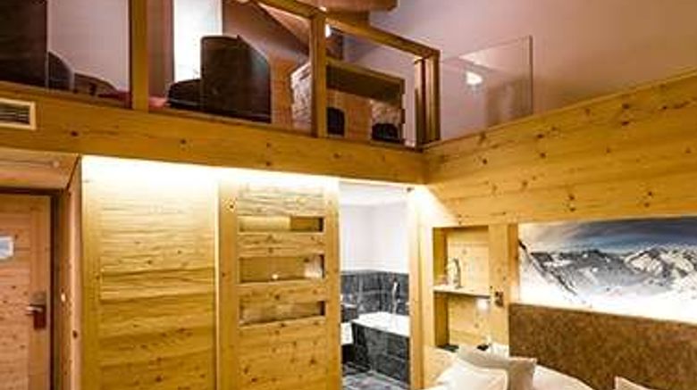 <b>Hotel Nendaz 4 Vallees Room</b>. Images powered by <a href="https://iceportal.shijigroup.com/" title="IcePortal" target="_blank">IcePortal</a>.