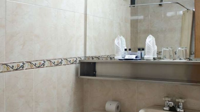 <b>Hotel Dann Avenida 19 Room</b>. Images powered by <a href="https://iceportal.shijigroup.com/" title="IcePortal" target="_blank">IcePortal</a>.