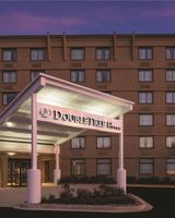DoubleTree by Hilton Hotel Laurel
