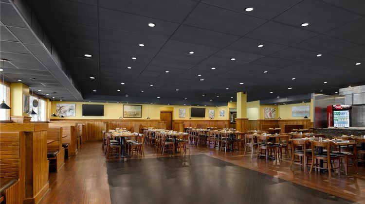DoubleTree by Hilton Hotel Laurel Restaurant