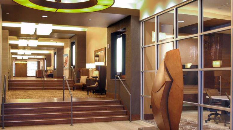<b>DoubleTree by Hilton Reading Lobby</b>. Images powered by <a href="https://iceportal.shijigroup.com/" title="IcePortal" target="_blank">IcePortal</a>.
