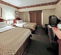 staySky Suites I-Drive Orlando Room